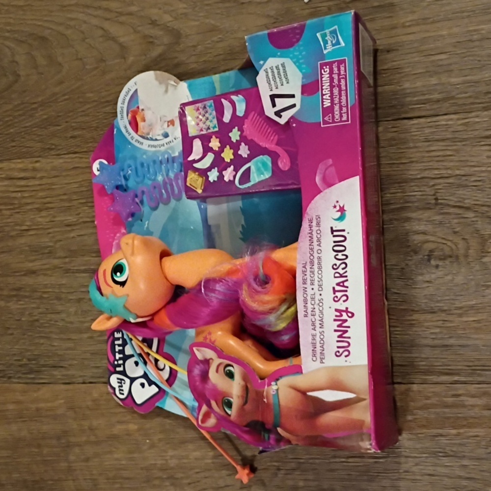 My Little Pony Sunny Starscout - Vibrant Orange and Pink. For Ages 5 And Up - Picture 4 of 4